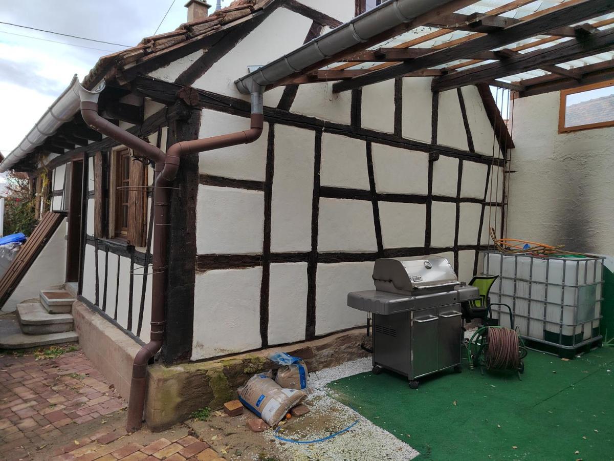 Petite Maison Alsacienne Entzheim Exterior photo